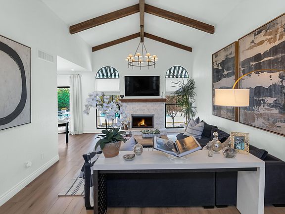 5th image of 8007 E DEL RUBI Drive