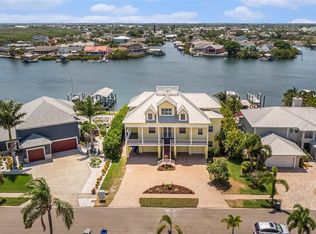 6507 Seabird Way, Apollo Beach, FL 33572