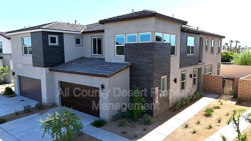 1st image of 43215 Passagio Lago Way