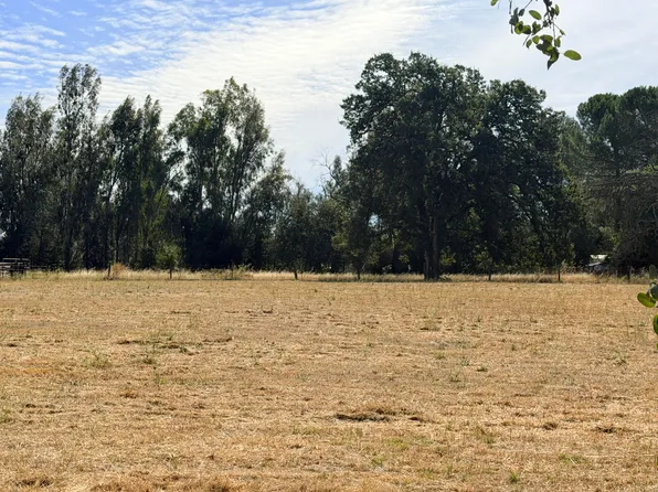 Deschutes Rd, Palo Cedro, CA 96073
