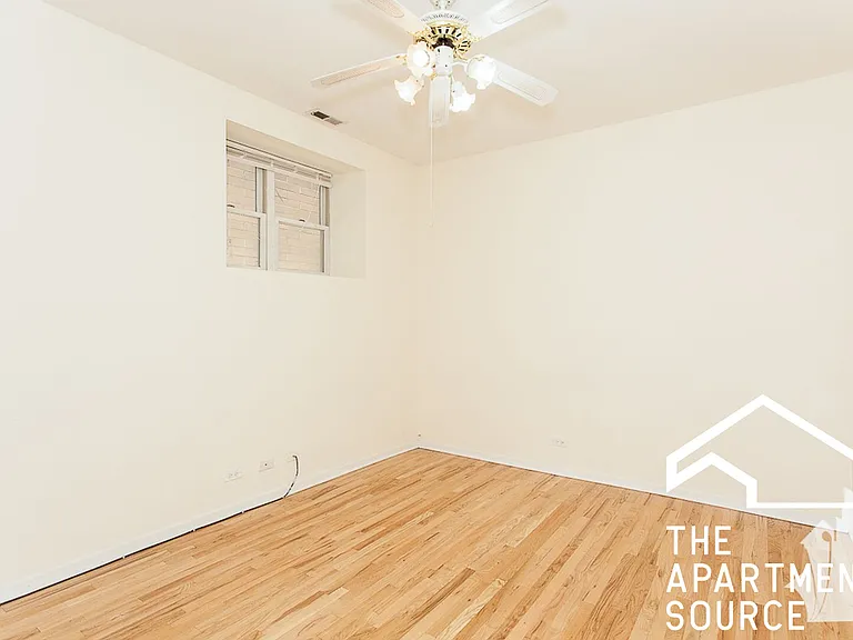 2320 N Southport Ave #GDN — Photo 7