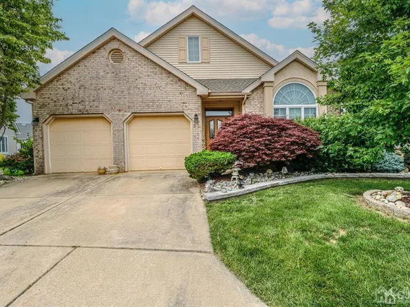 10 Geoffrey Ct, Monroe Township, NJ 08831