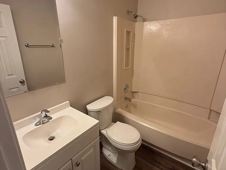 3346 Oak Trees Ct — Photo 19