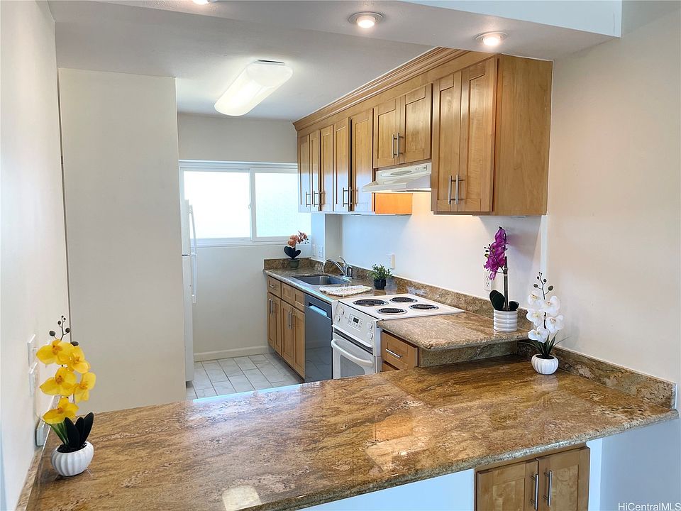 1st image of 2488 Kapiolani Blvd APT 604