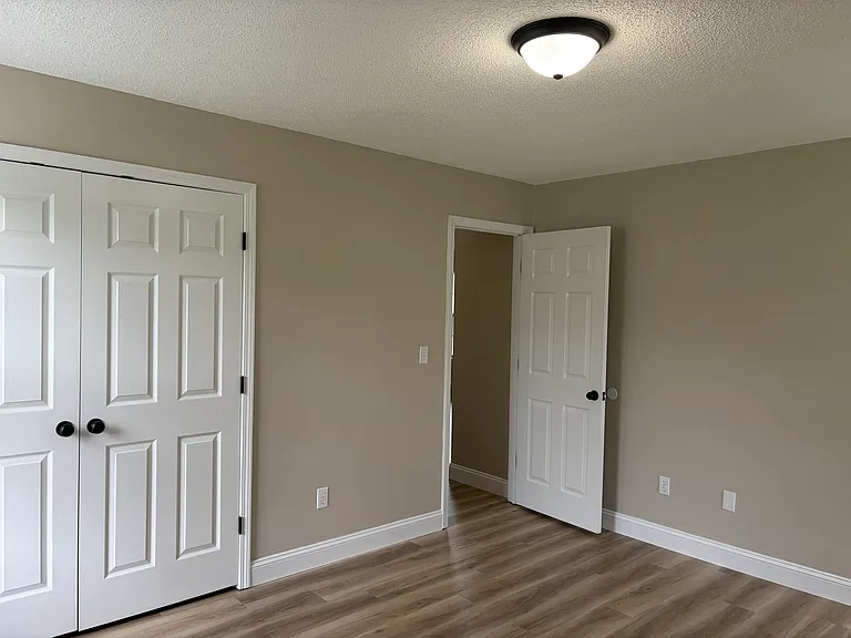 23 Highland Dr — Photo 5
