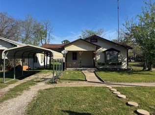 809 E Palestine St, Mexia, TX