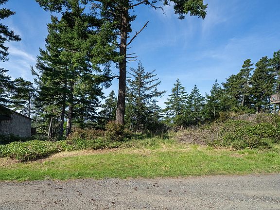 4th image of Tl 600 Highland Dr
