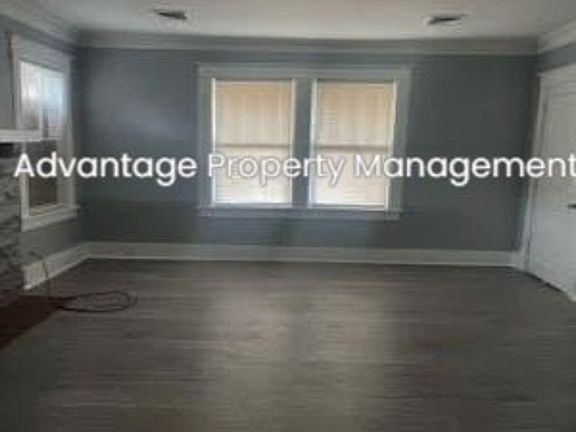 4th image of 825 N McNeil St