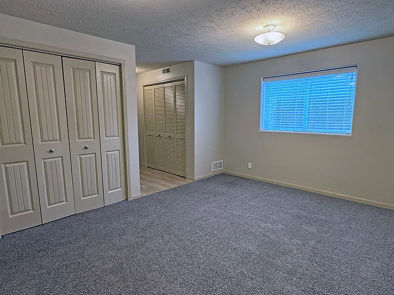 16305 Browne St — Photo 21