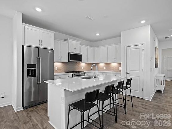 3rd image of 3608 Pamlico St