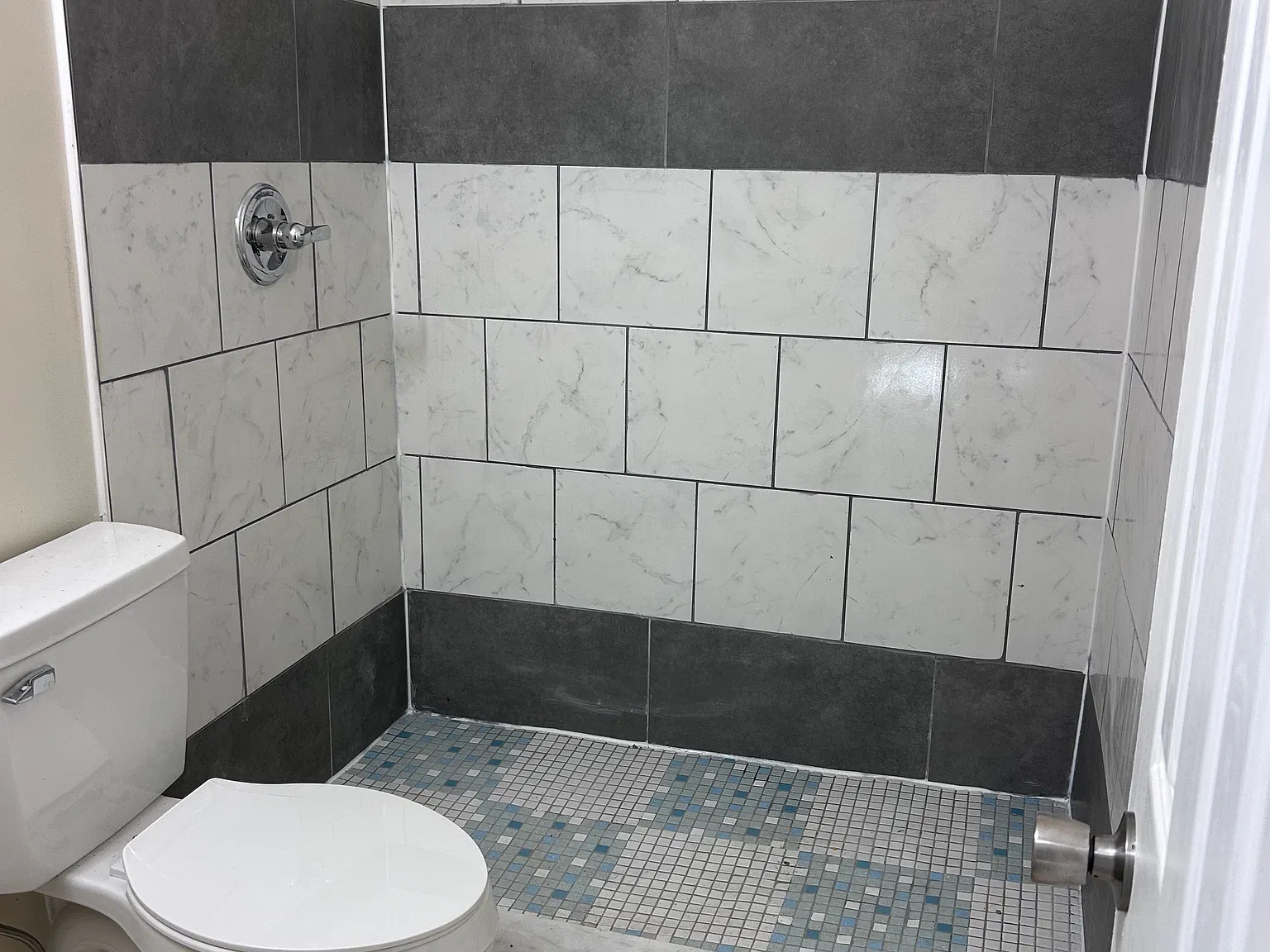 2 bed, 600 sqft, $1,875 — Photo 3