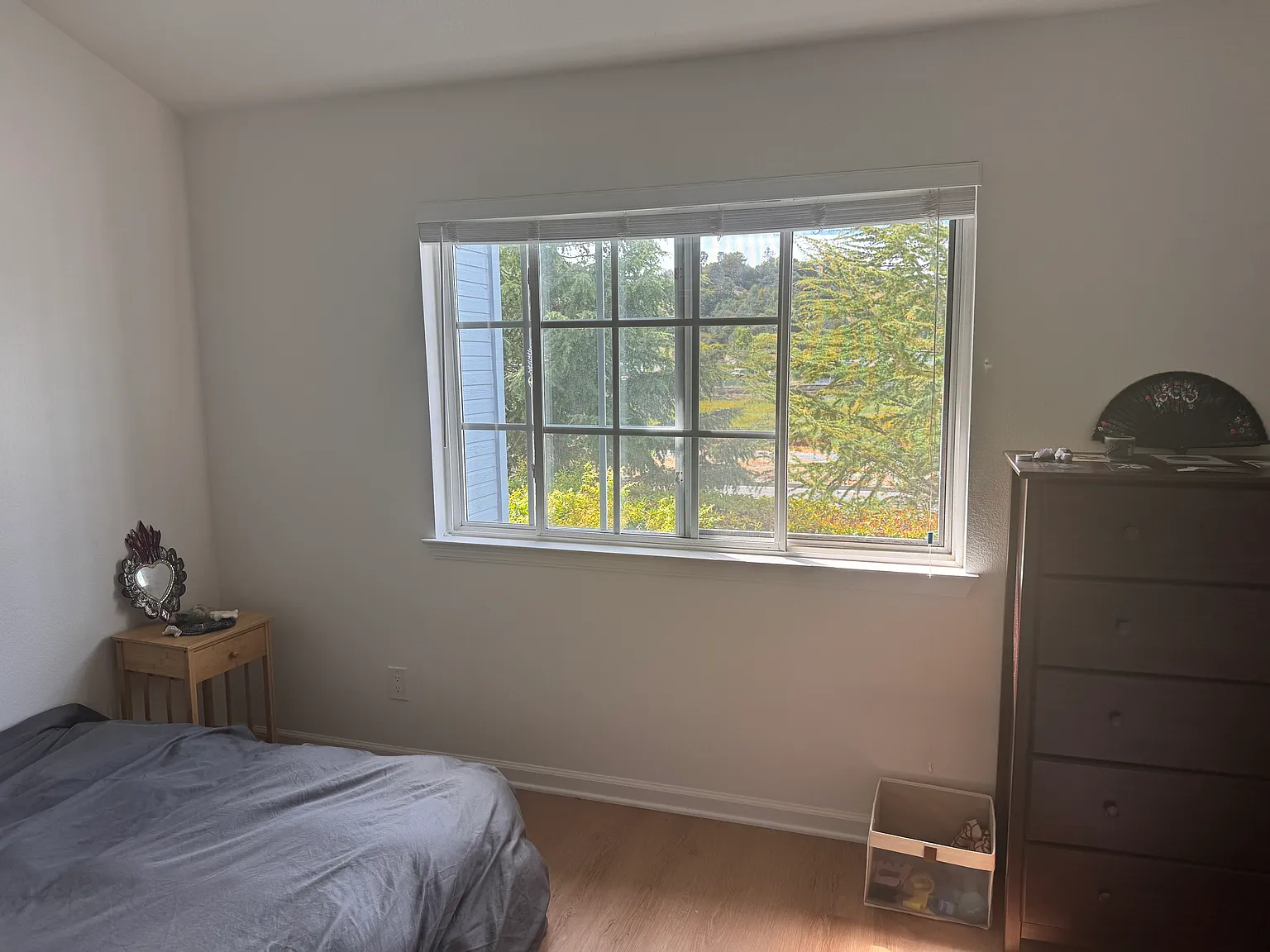 3 bed, 1130 sqft, $4,950 — Photo 4