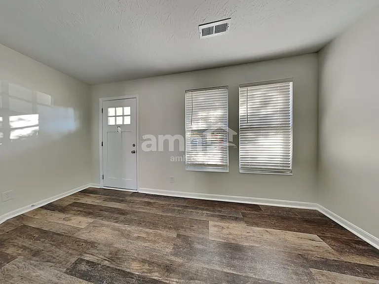 2362 Hummingbird Ln — Photo 12