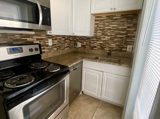 32 Hinckley St #1, Somerville, MA 02145