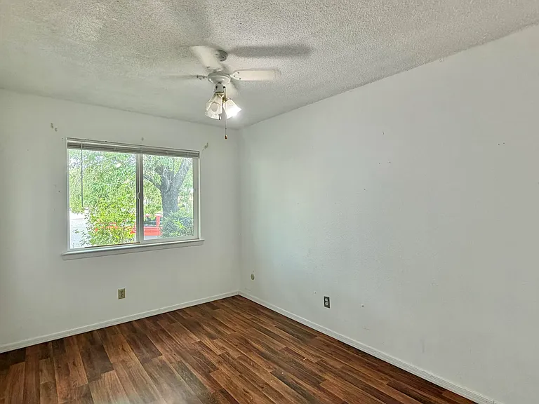 12205 Brentwood Hills Blvd NE — Photo 13