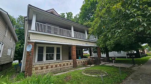 508 W Marion St Photo 1