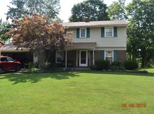 888 Pepperwood Dr, Brunswick, OH 44212