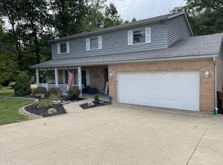 2002 Rebecca Rdg, Hamilton, OH 45013