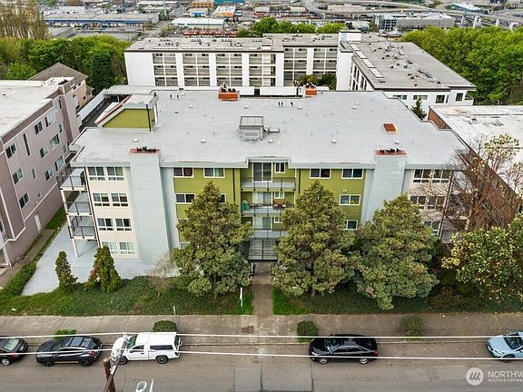 2nd image of 1515 12th Avenue S #102