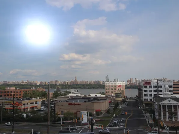 8911 Riverside Place image 19 of 37