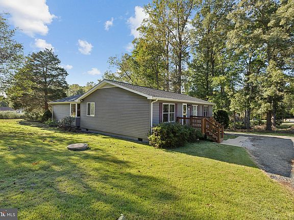 5th image of 112 James Ln