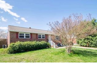 22 Cherry Rd, New Castle, DE 19720