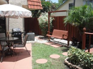 54 Springdale Cir, Palm Springs, FL 33461