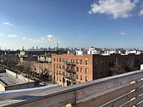 2nd image of 2181 38th St APT 32
