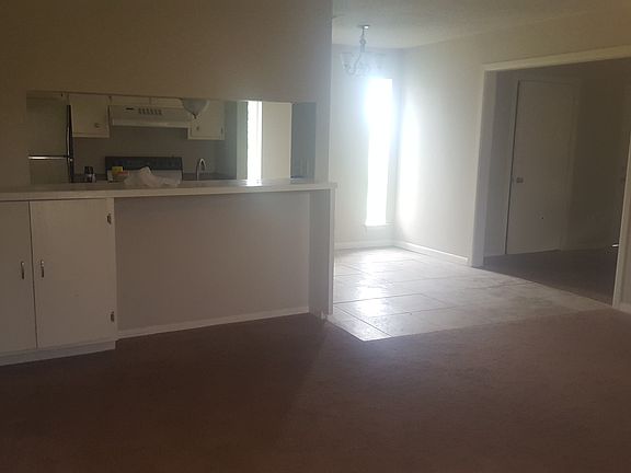 3rd image of 1051 Country Club Dr APT 24