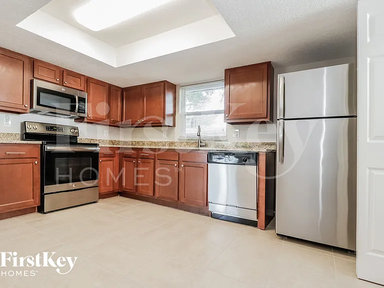 7701 Birchwood Dr — Photo 8