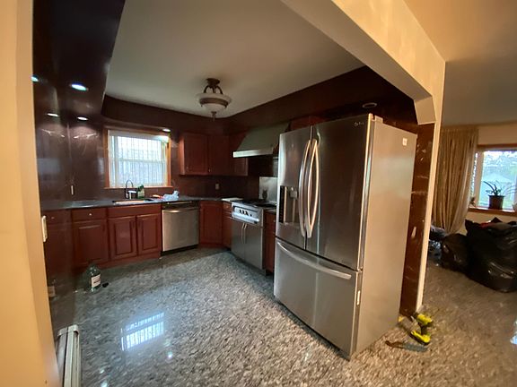 2nd image of 5611 228th St
