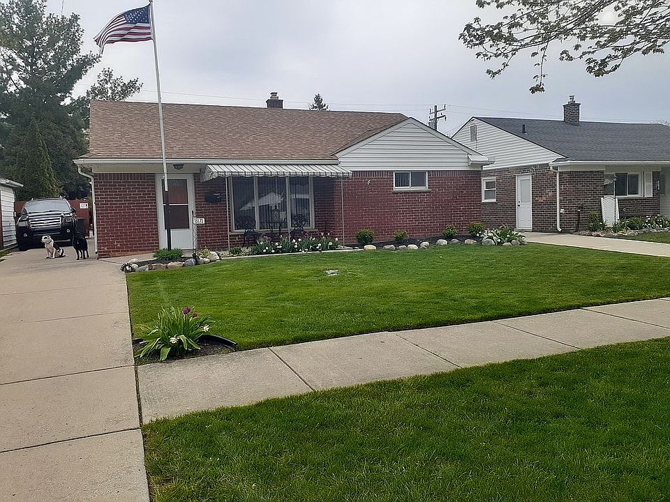 1st image of 15173 McCann St
