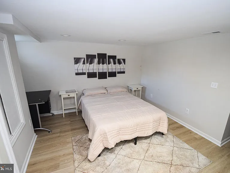 1629 Searles Rd — Photo 12