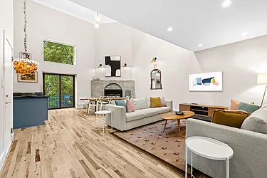 117 Wyckoff Street, #3