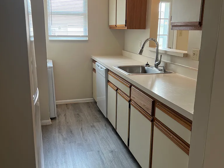 99 W Portland St #3 — Photo 9