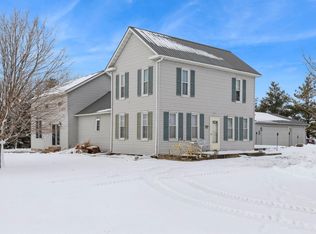 2112 400th Ave, Clinton, IA 52732