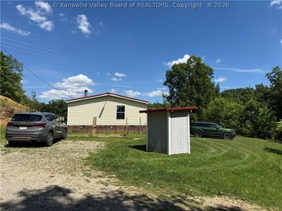 3262 Leatherwood Rd, Clendenin, WV, 25045