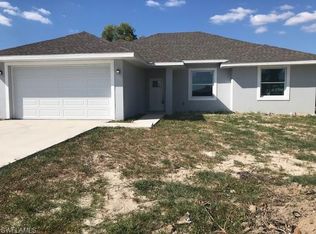 507 Trafalgar Pkwy, Cape Coral, FL 33991