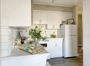 Downtown Edmonton Apartments, Edmonton, AB T5K 1C3