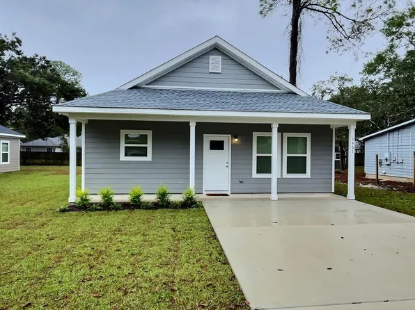 1501 S 10th St, Ocean Springs, MS 39564