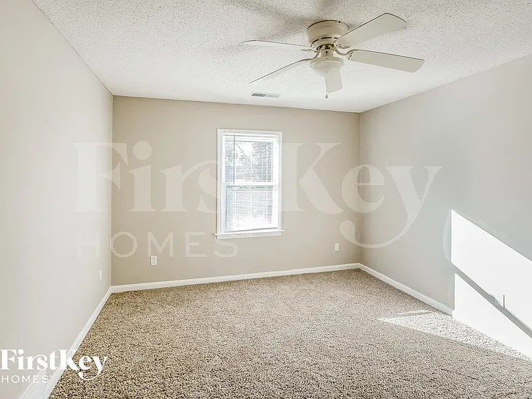 4644 Winter Park Dr — Photo 13