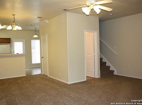 5th image of 4117 St. Charles Bay St