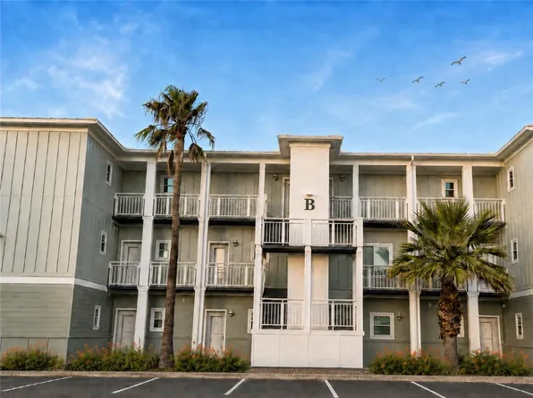 1107 S 11th St #B-12, Pt Aransas, TX 78373