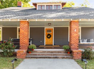 315 S Fairplay St, Seneca, SC 29678