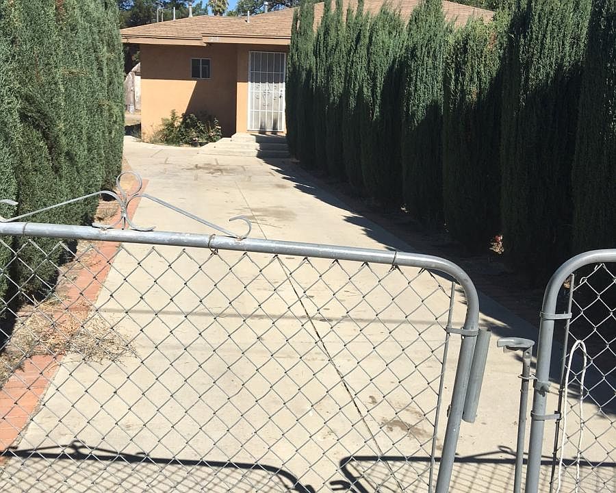1st image of 32090 Avenue E