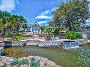 317 Lago Ln, Kingsland, TX 78639