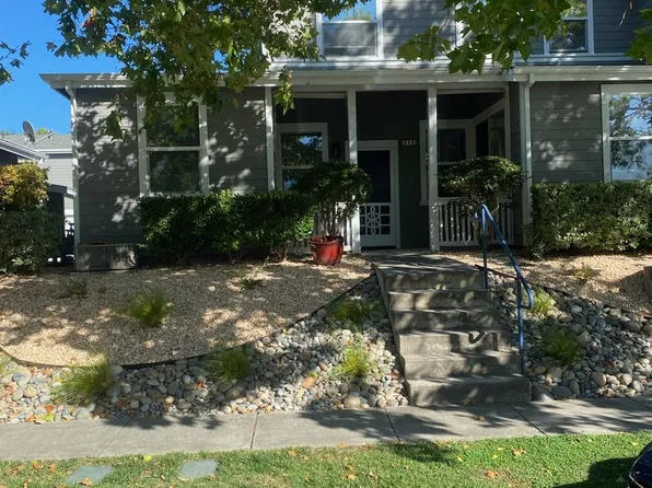 806 3rd St W, Sonoma, CA 95476