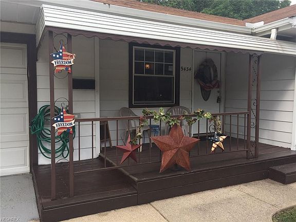 4th image of 9434 Newkirk Dr