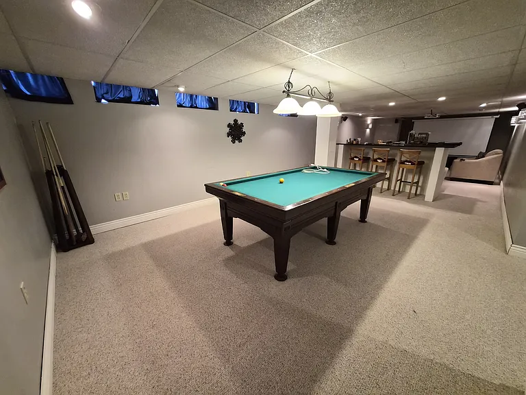 1809 Red Clover Dr — Photo 44