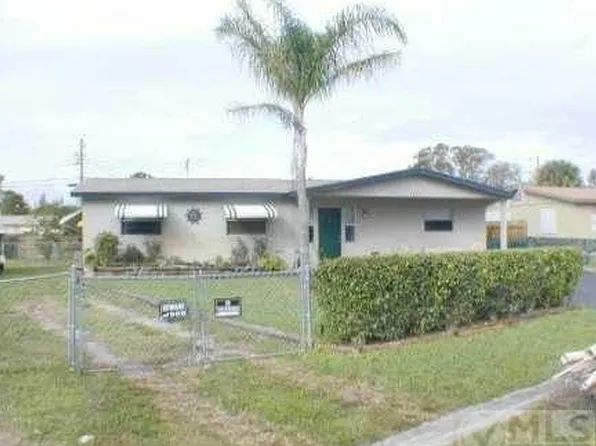 3801 S 56th Ter, Greenacres, FL 33463